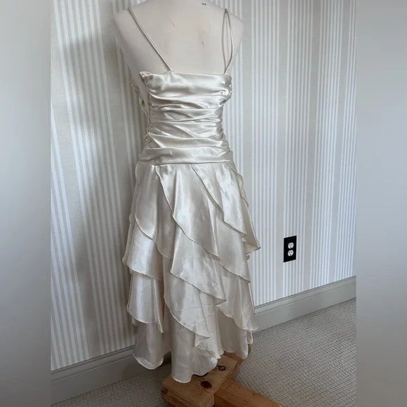 New Leaf By Samir Vintage Women's Tiered Ruffled Dress Side Zip Small RARE - Picture 3 of 9